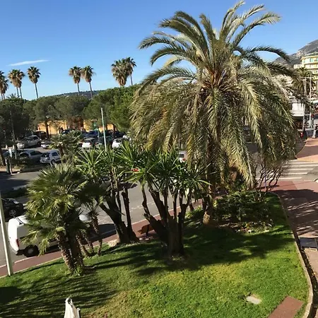 La Petite Barque * Menton